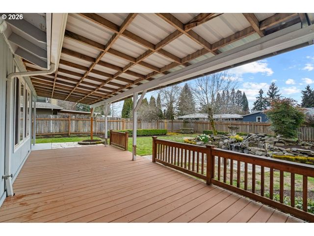 2276 B St, Hubbard, OR 97032