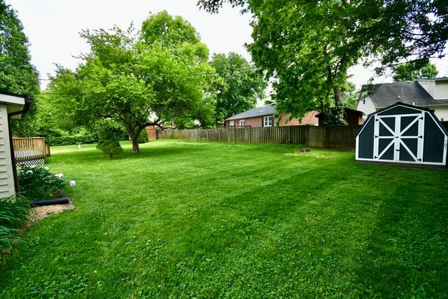 632 Nakomi Drive, Lexington, KY 40503