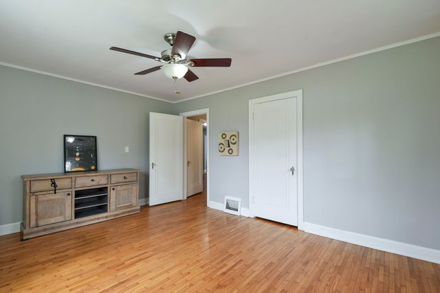 3007 E Beaumont Street, Springfield, MO 65804