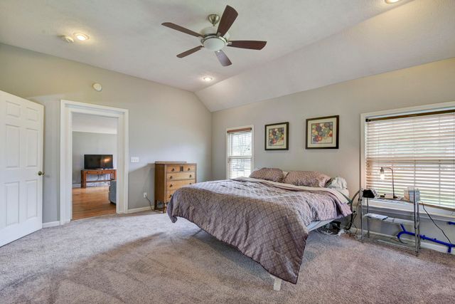 3007 E Beaumont Street, Springfield, MO 65804