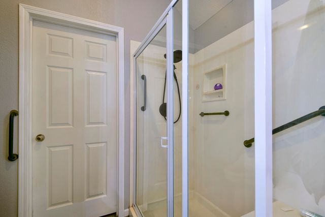 3007 E Beaumont Street, Springfield, MO 65804