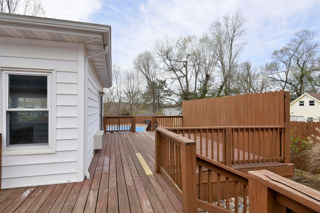 3007 E Beaumont Street, Springfield, MO 65804