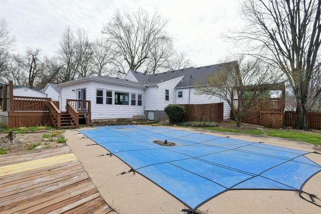 3007 E Beaumont Street, Springfield, MO 65804