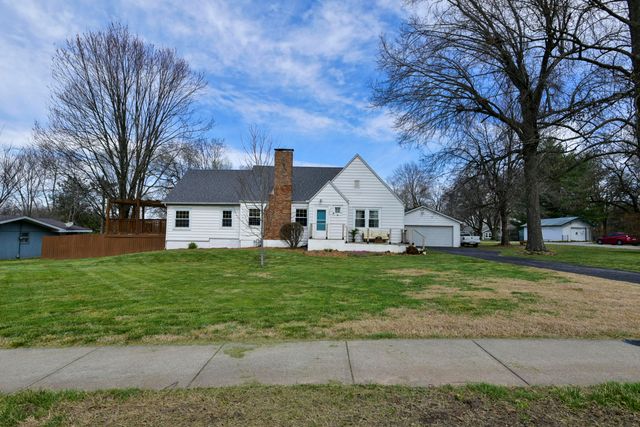 3007 E Beaumont Street, Springfield, MO 65804