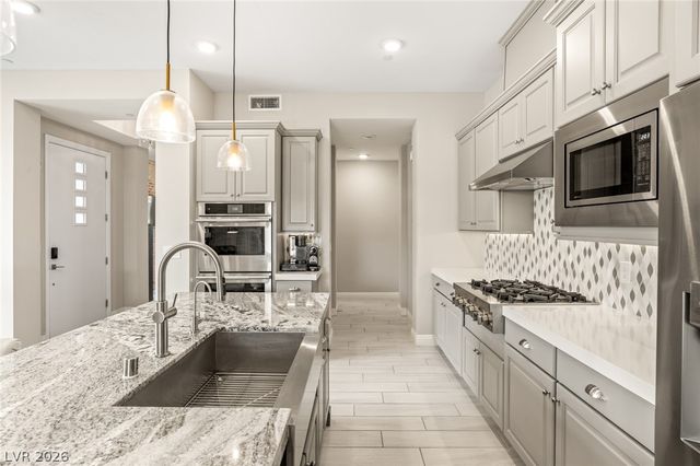 11280 Granite Ridge Drive 1105, Las Vegas, NV 89135