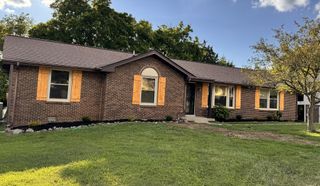 318 Donna Dr, Hendersonville, TN 37075