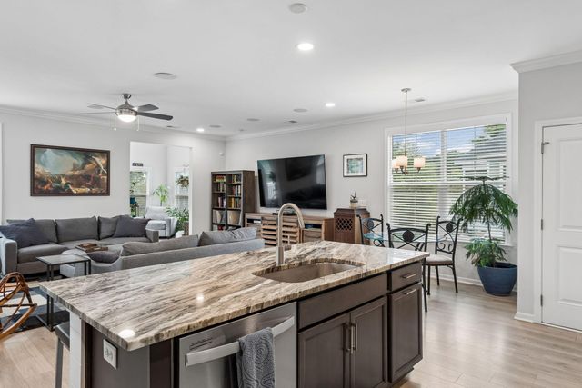1135 Oak Bluff Avenue, Charleston, SC 29492