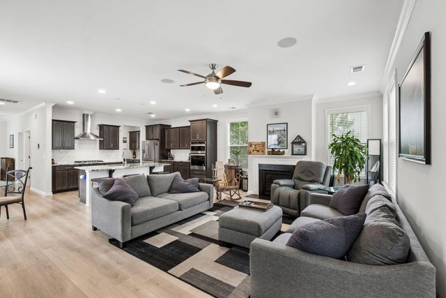 1135 Oak Bluff Avenue, Charleston, SC 29492
