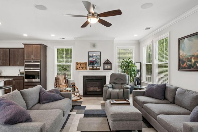 1135 Oak Bluff Avenue, Charleston, SC 29492