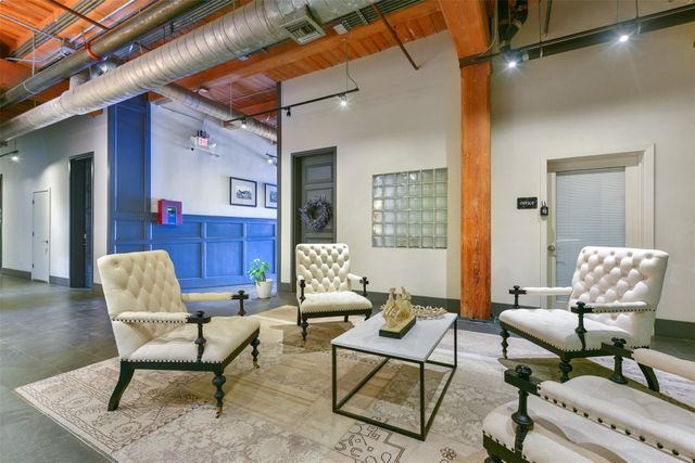 2400 Mechanic Street 503, Galveston, TX 77550