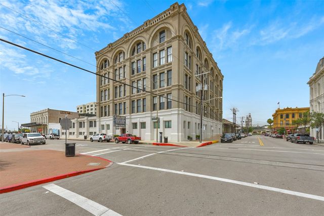 2400 Mechanic Street 503, Galveston, TX 77550