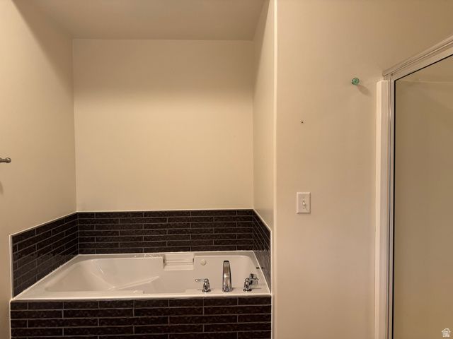 769 N WILLOW GREEN WAY, Farmington, UT 84025