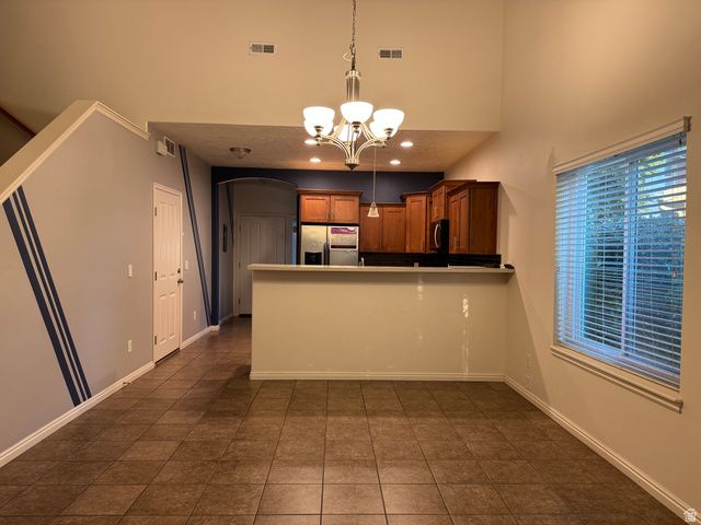 769 N WILLOW GREEN WAY, Farmington, UT 84025