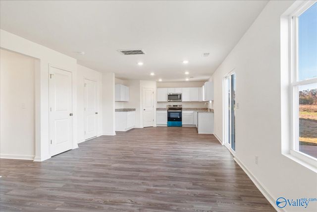 128 Addlestone Circle, Meridianville, AL 35759