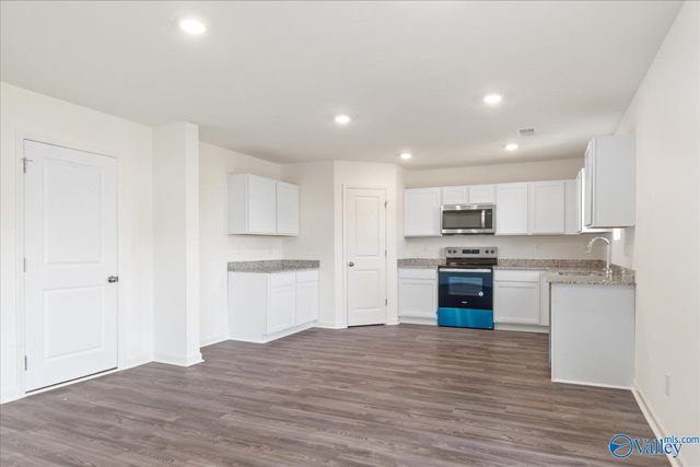 128 Addlestone Circle, Meridianville, AL 35759