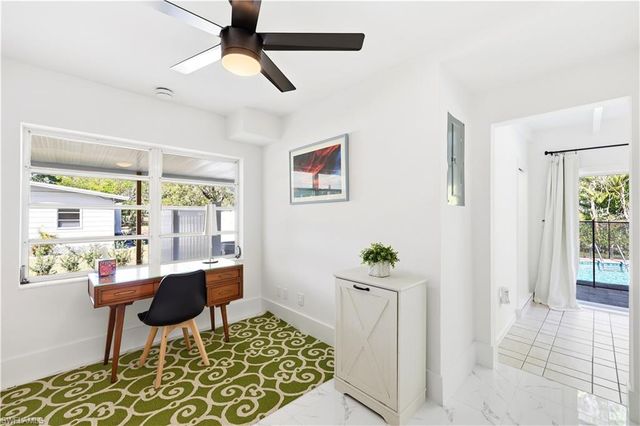 1147 Shady Rest LN, Naples, FL 34103