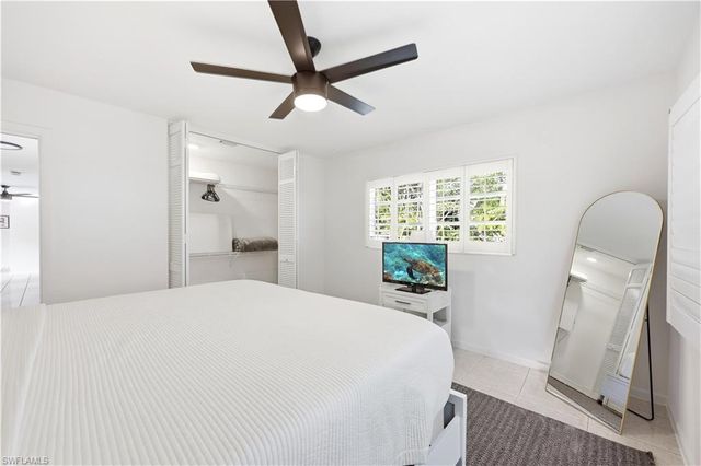 1147 Shady Rest LN, Naples, FL 34103