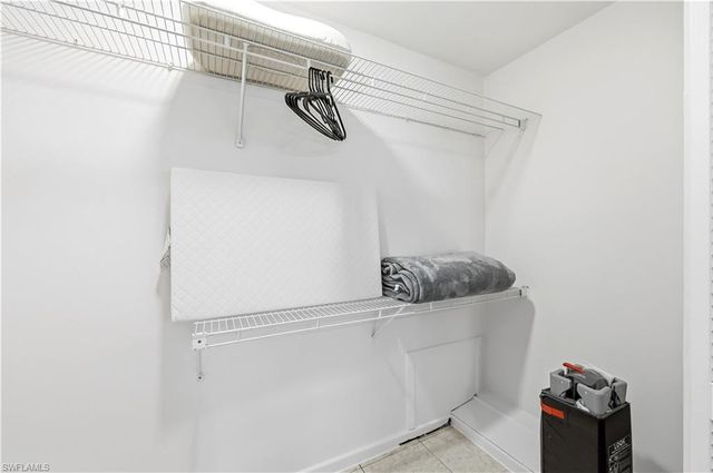 1147 Shady Rest LN, Naples, FL 34103