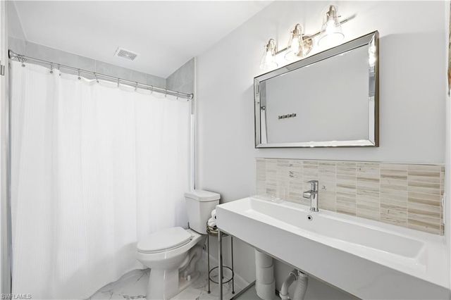 1147 Shady Rest LN, Naples, FL 34103