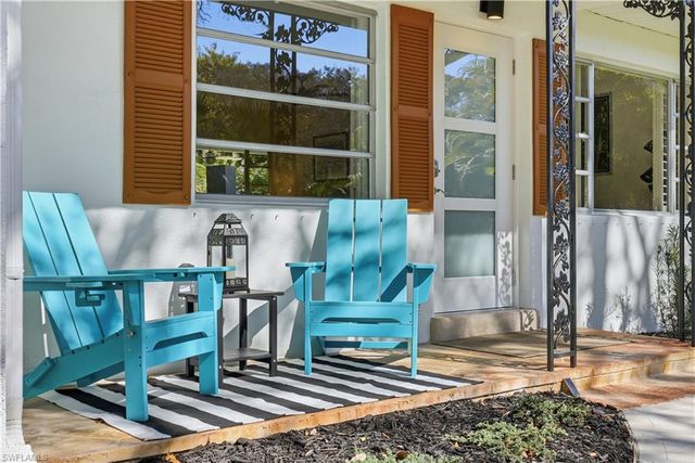 1147 Shady Rest LN, Naples, FL 34103