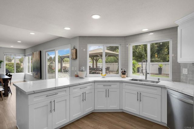 291 Surrey Place, Bonita, CA 91902