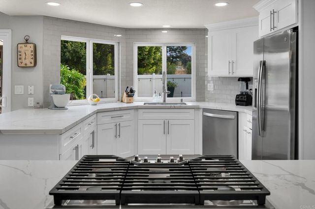 291 Surrey Place, Bonita, CA 91902
