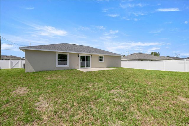85 JUNIPER LOOP CIRCLE, Ocala, FL 34480