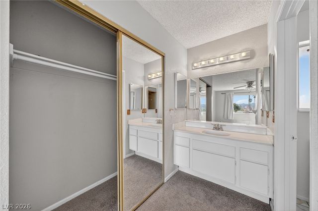 389 Summer Creek Court, Henderson, NV 89002