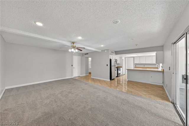 389 Summer Creek Court, Henderson, NV 89002