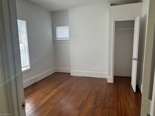 1917 NE 25th Street, Winston-salem, NC 27105