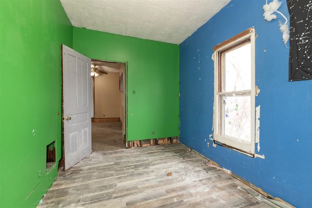 105 W John Street, Durand, MI 48429