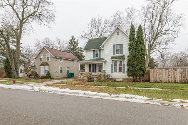 105 W John Street, Durand, MI 48429