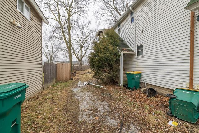 105 W John Street, Durand, MI 48429