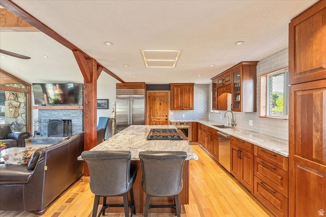 11940 S PINERIDGE RD, Sandy, UT 84094