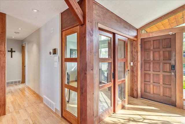 11940 S PINERIDGE RD, Sandy, UT 84094