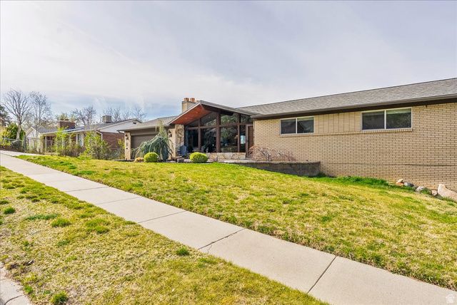 11940 S PINERIDGE RD, Sandy, UT 84094