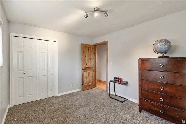 11940 S PINERIDGE RD, Sandy, UT 84094