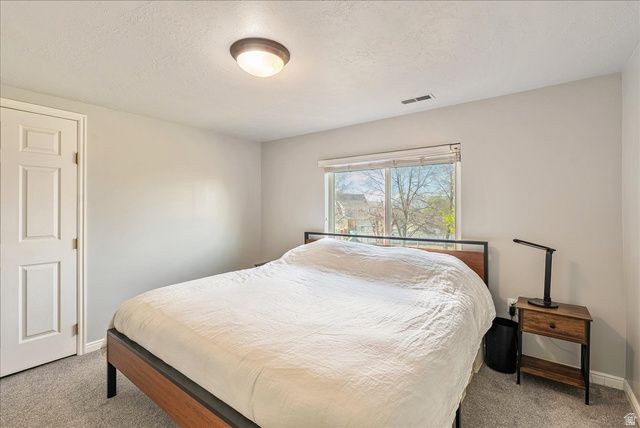 11940 S PINERIDGE RD, Sandy, UT 84094