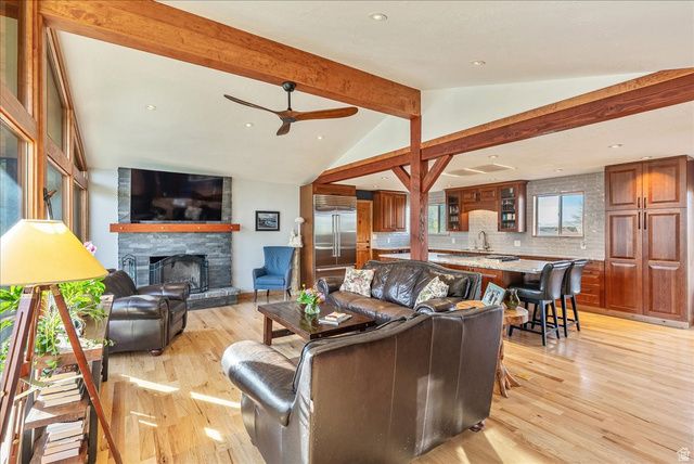 11940 S PINERIDGE RD, Sandy, UT 84094