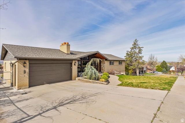 11940 S PINERIDGE RD, Sandy, UT 84094