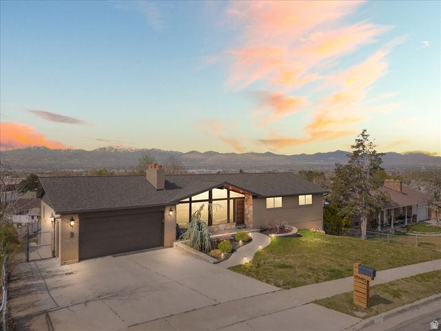 11940 S PINERIDGE RD, Sandy, UT 84094