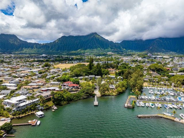 45-180 Mahalani Place 24, Kaneohe, HI 96744