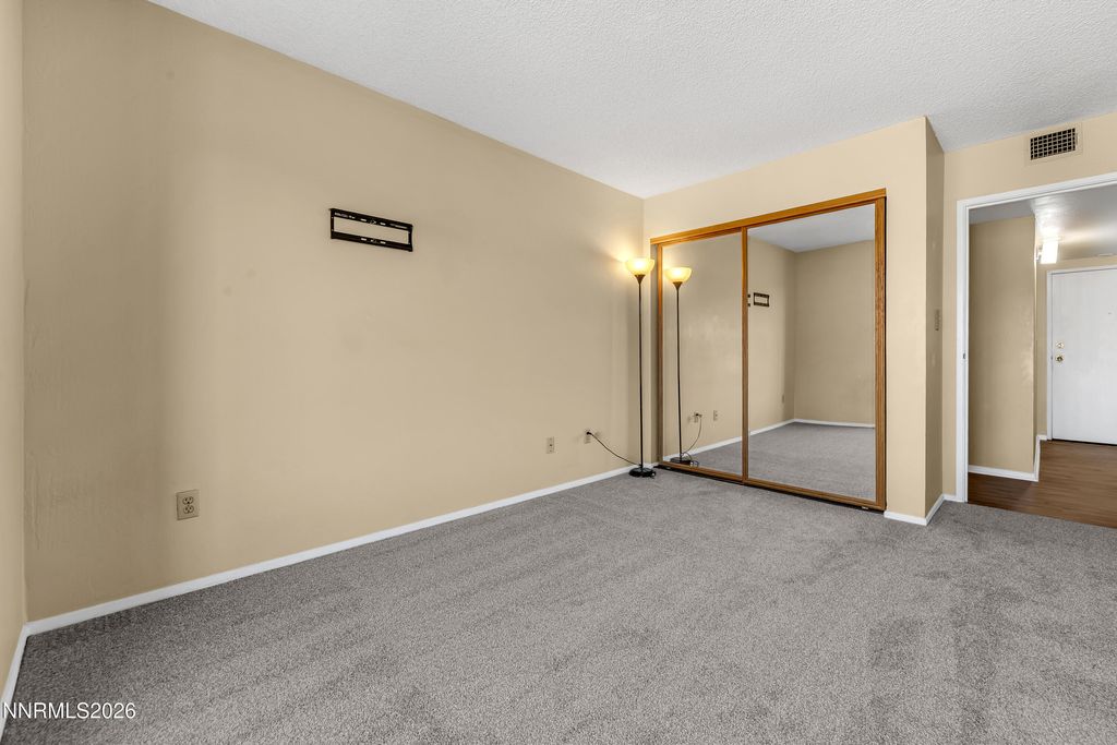 Image 14 of property listing at 2845 Idlewild Drive 204, Reno, NV 89509