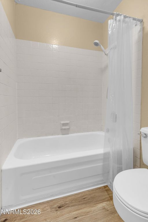 Image 19 of property listing at 2845 Idlewild Drive 204, Reno, NV 89509