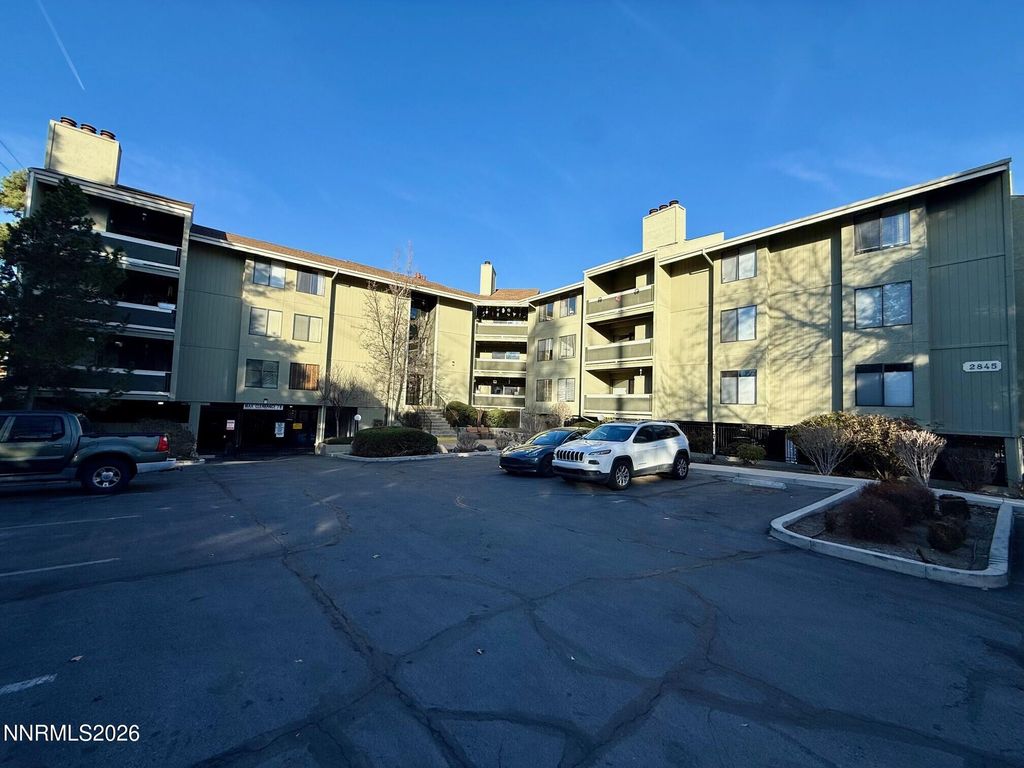 Image 26 of property listing at 2845 Idlewild Drive 204, Reno, NV 89509