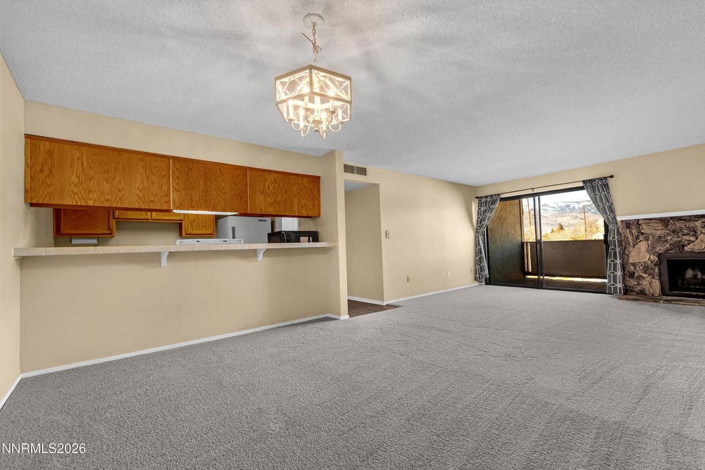 Image 5 of property listing at 2845 Idlewild Drive 204, Reno, NV 89509
