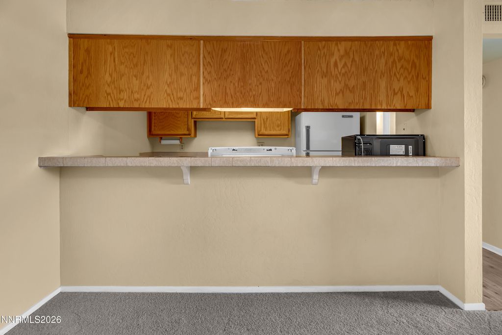 Image 7 of property listing at 2845 Idlewild Drive 204, Reno, NV 89509