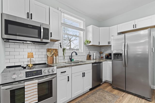 997 Oakwood Avenue, Columbus, OH 43206