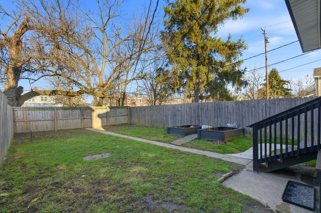 997 Oakwood Avenue, Columbus, OH 43206