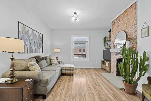 997 Oakwood Avenue, Columbus, OH 43206